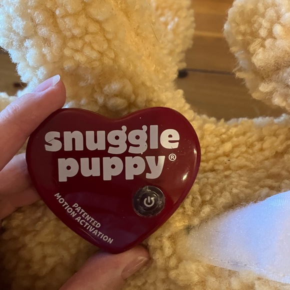Snuggle puppy with motion activated heartbeat. - Picture 4 of 7